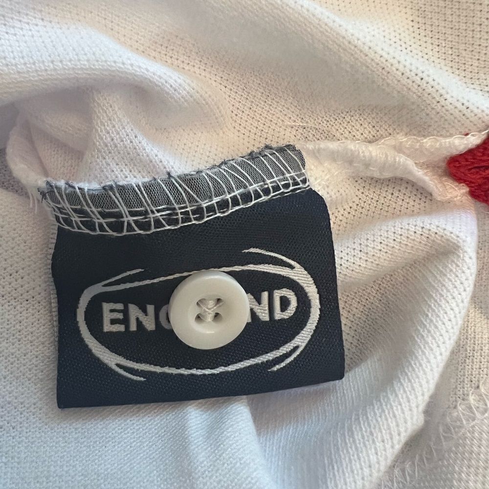 Men’s England Apparel Rose Patch embroidered Polo. Size L. - Picture 9 of 12
